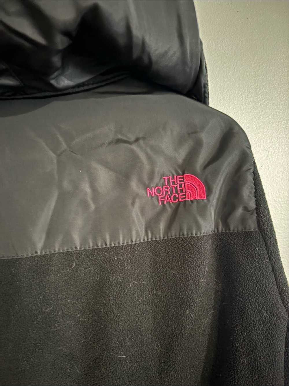 The North Face Black Fleece Jacket with Pink Logo Accent - Picture 7 of 7